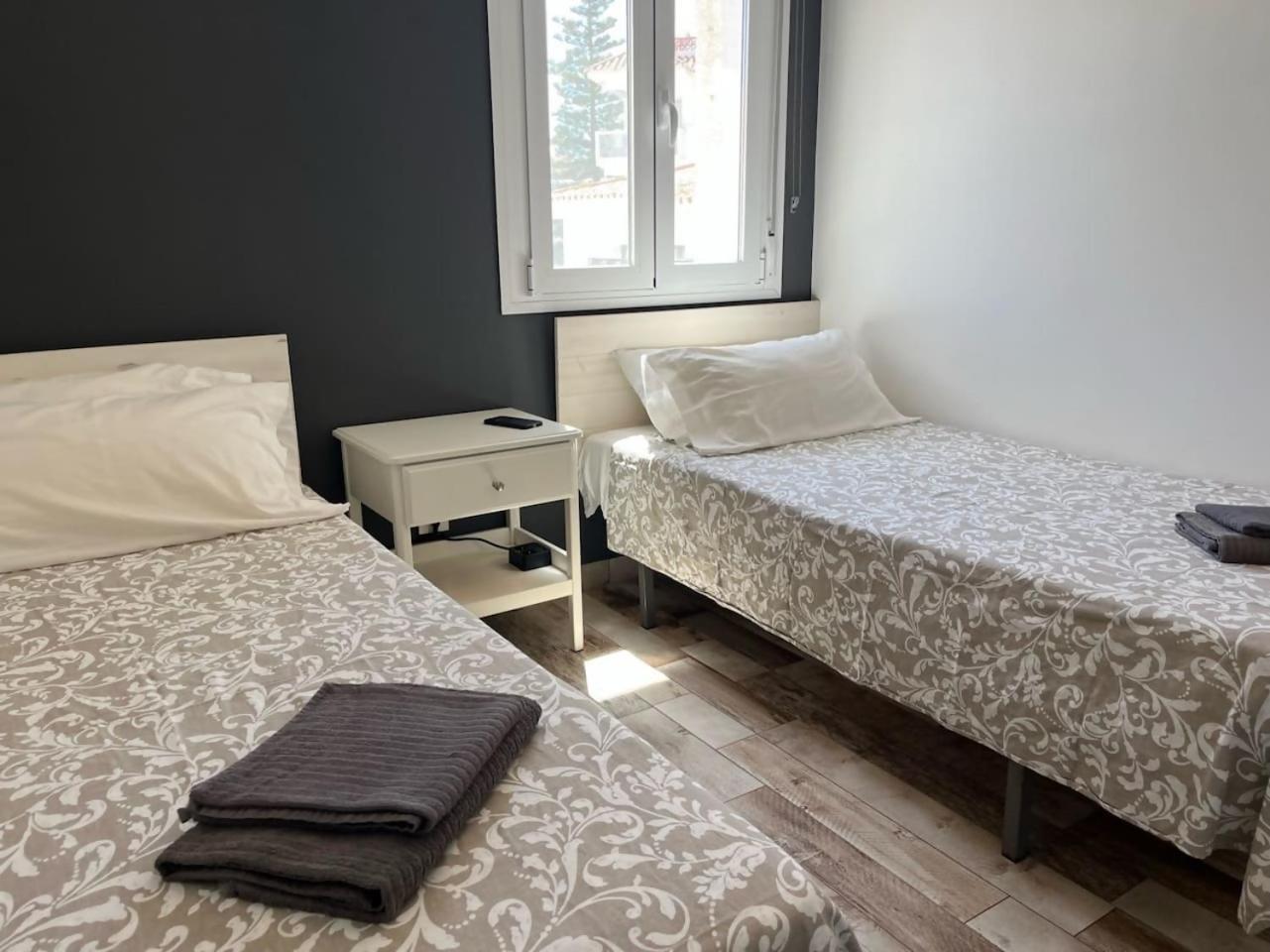 Apartamento 3 Hab Con Parking Junto A La Playa Nerja Exterior photo