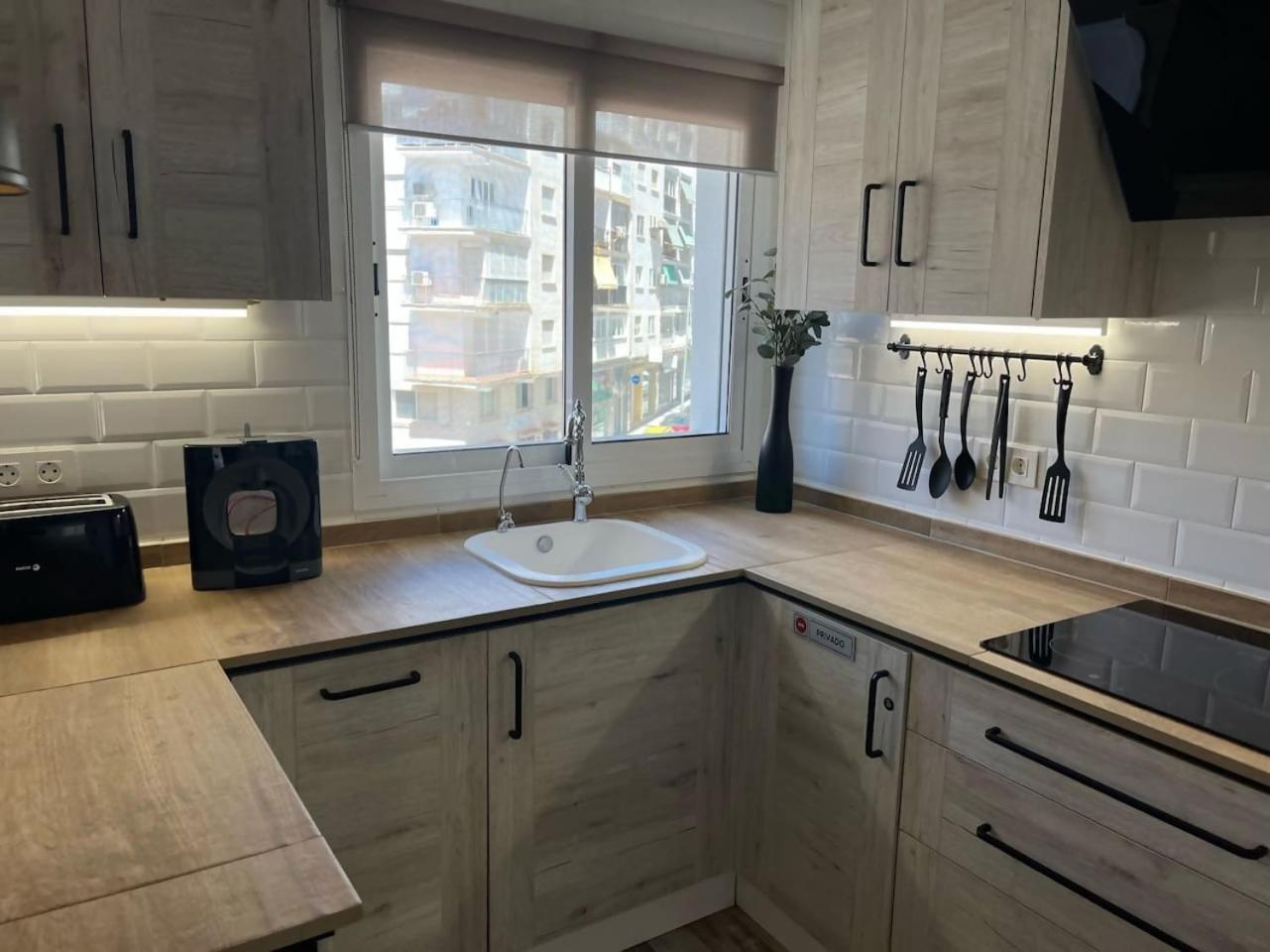 Apartamento 3 Hab Con Parking Junto A La Playa Nerja Exterior photo
