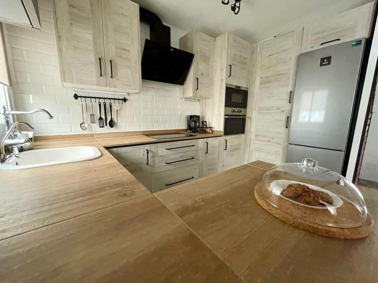 Apartamento 3 Hab Con Parking Junto A La Playa Nerja Exterior photo