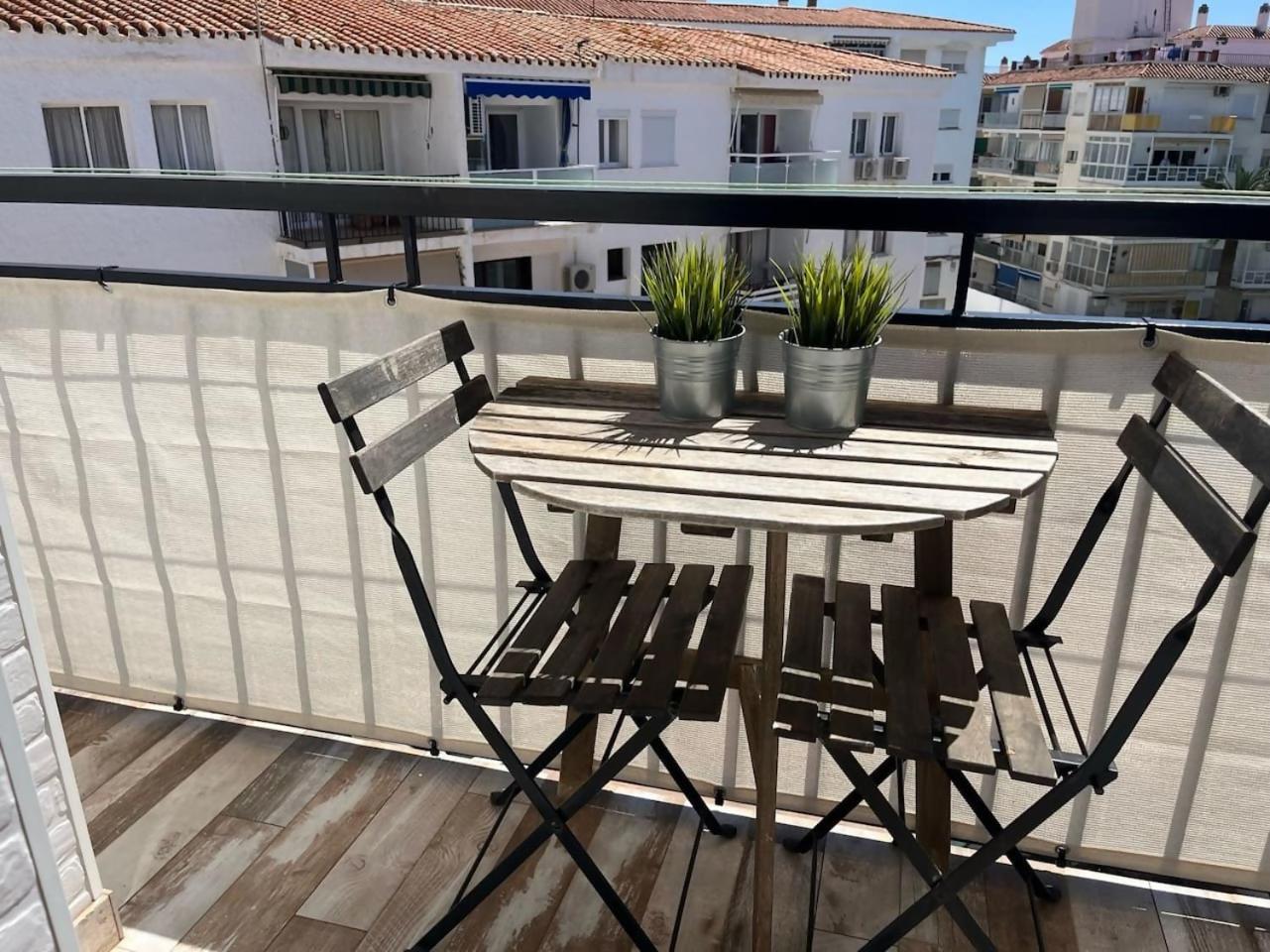 Apartamento 3 Hab Con Parking Junto A La Playa Nerja Exterior photo