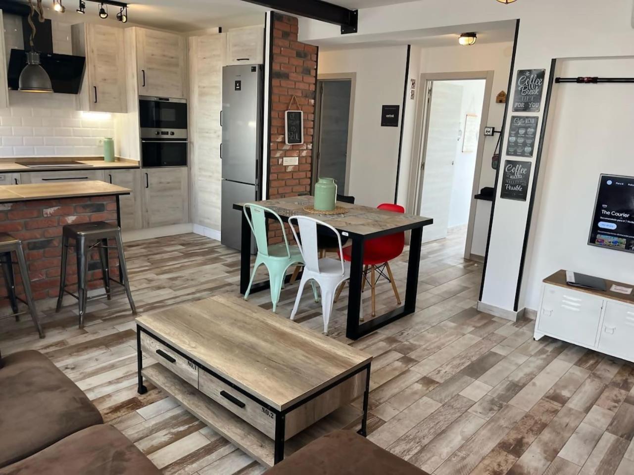 Apartamento 3 Hab Con Parking Junto A La Playa Nerja Exterior photo